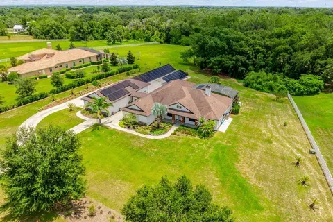 Tavares Homes for Sale